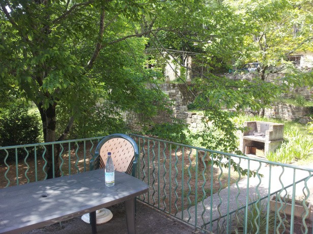 terrasse de l'appartement à 700 mètres de la cure